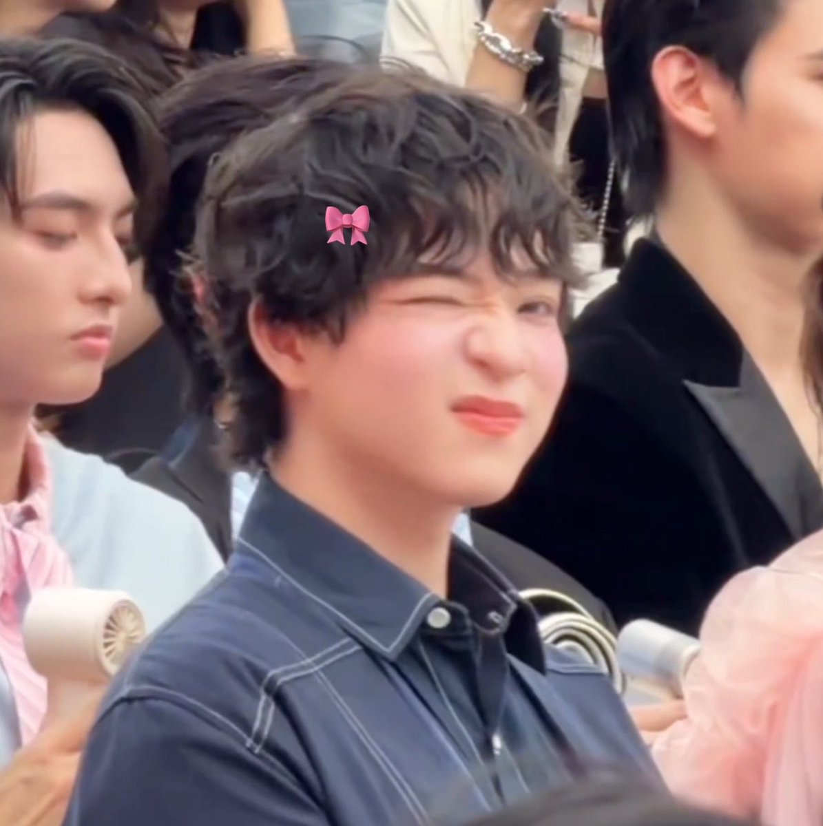 iam_anyaaa's tweet photo. ยัยดื้อมันยู่จมูกเล่นกล้องใหย่เยยย🤏🏻💕

#ELLEFashionWeek2026xBas
#บาสเด็กอ้วนที่แท้จริง https://t.co/AUqbhC8Dy5