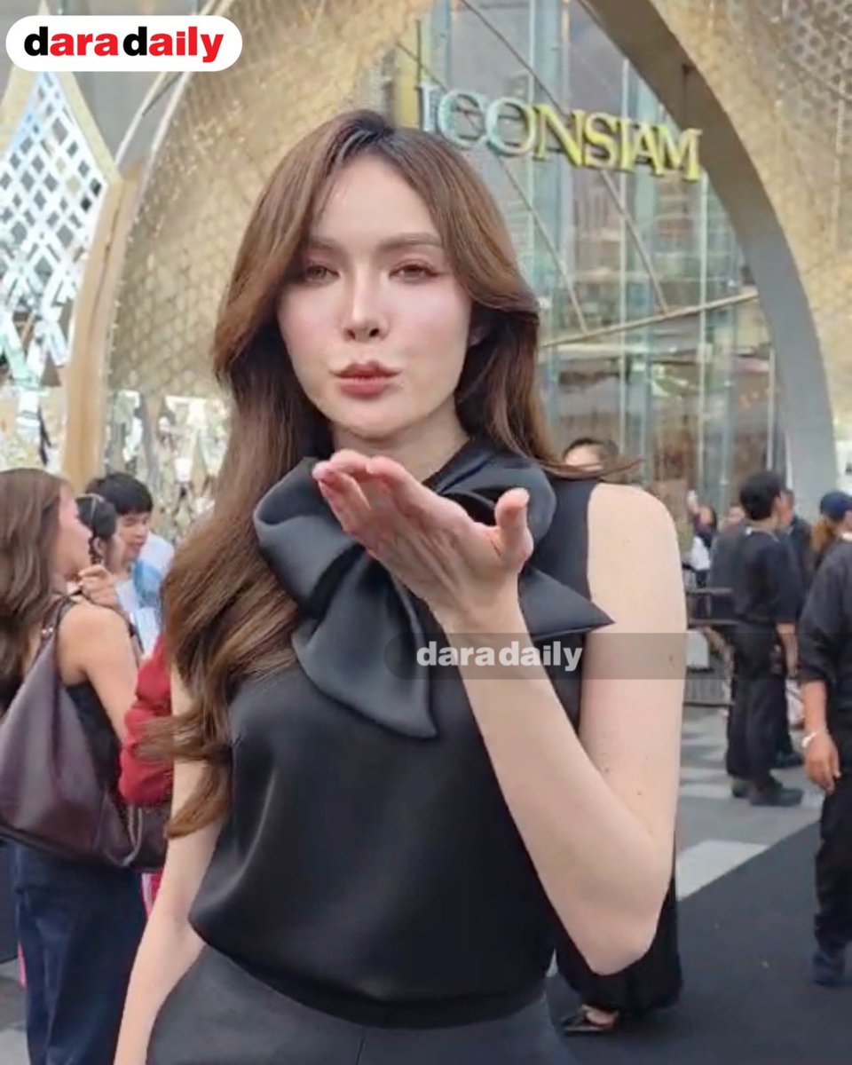 daradaily's tweet photo. คนสวยขาาาา ของแอดมาแล้วววว 🐰💖✨
“น้องชา” สวยสะกดจิตสะกดใจเหลือเกินนน 🫠🫶🏻

CHARLOTTE X EFW2026
#EFW26PressConXCharlotte #ชาล็อตออสติน #CharlotteAustin #daradaily #ดาราเดลี่ #ข่าวบันเทิง https://t.co/K6B3g4hsje