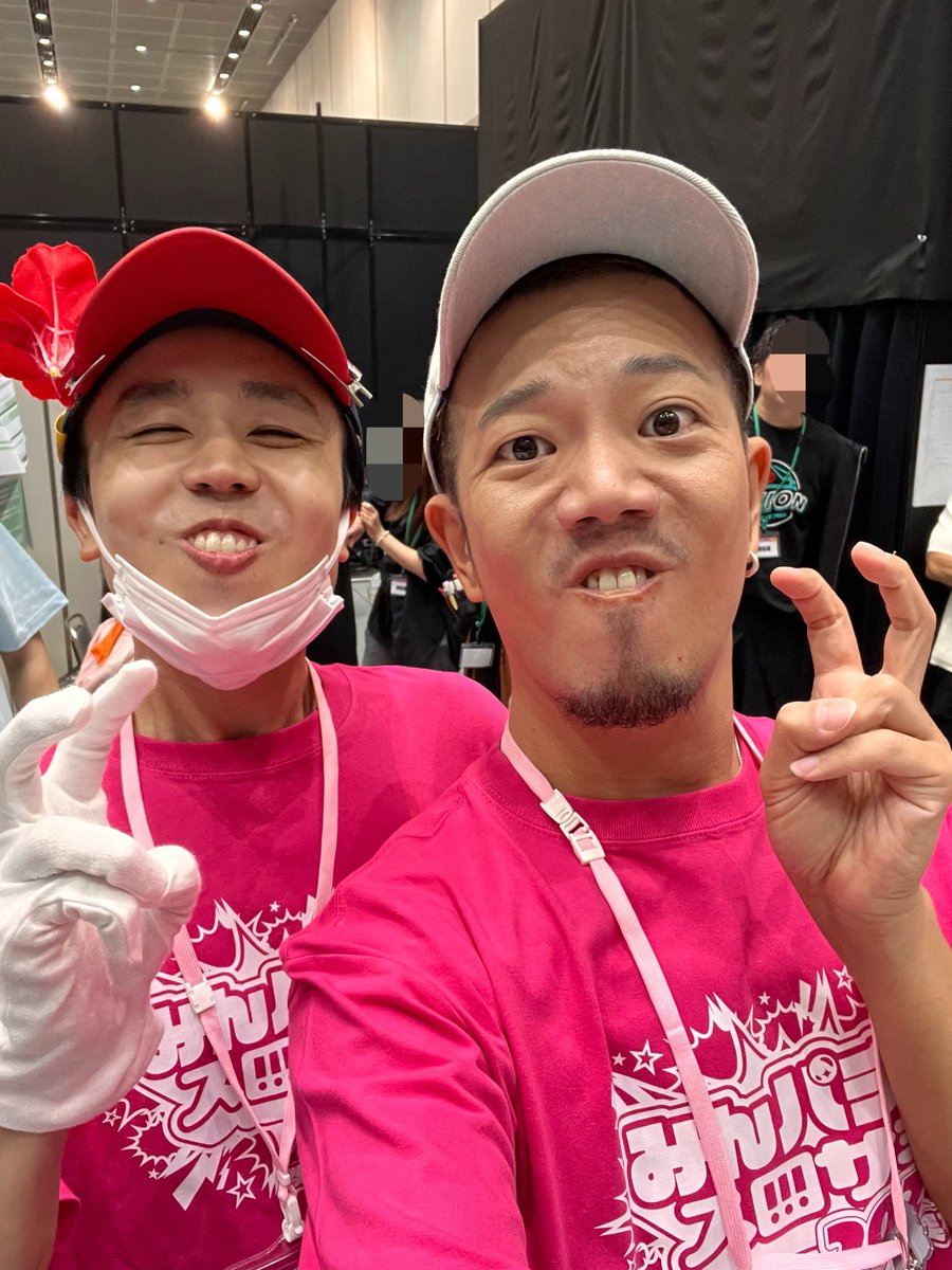 tana202011's tweet photo. #みんパチスロサミ2026 
終幕ありがとうございました🙇‍♀️

ステージ生配信試打コーナー…
皆様多く会場を歩いたかと思いますので、今夜はゆっくり休んで下さいね。

本日は本当にありがとうございました🤝

#PR https://t.co/FpdZXc1sU6