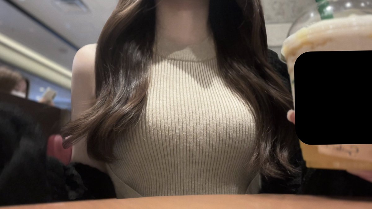 ggg2469's tweet photo. 飲み会♡念のため紐パンはいてきた♡
#裏アカ女子 #裏垢女子 
#裏アカ男子と繋がりたい https://t.co/9AnuGhYoRD