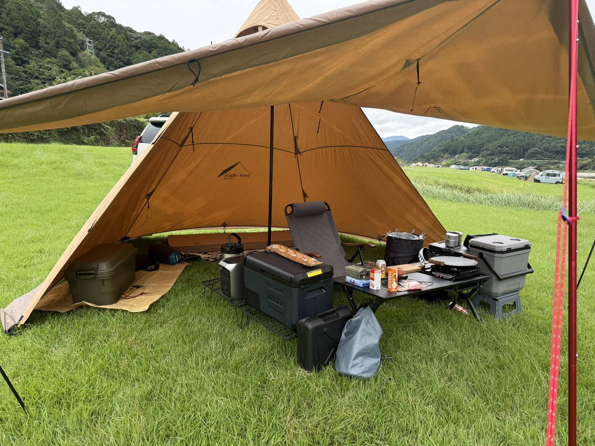 UMEsun_187's tweet photo. 昨日はバイク友達とキャンプ🏕️に行ってきました‼️
めちゃ楽しかったなぁ〜‼️
次は来月ふもとっぱら‼️
それまでにポタ電、もう少し増やさないと2連泊は無理かなぁ〜⁉️💦 https://t.co/NckuZ9vx5L