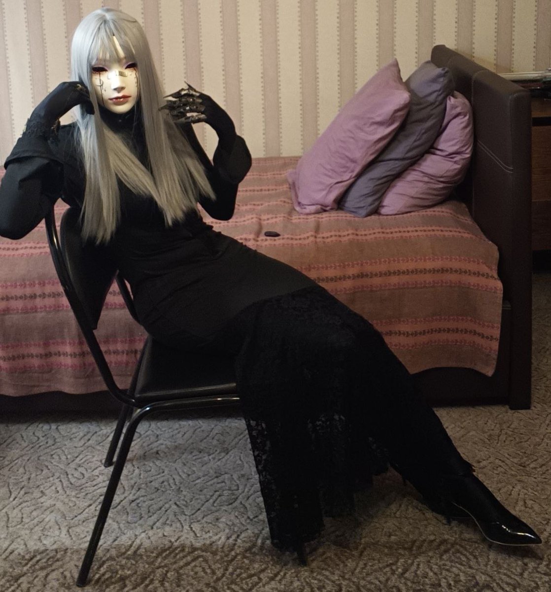 KrINS13's tweet photo. Part 2
#mask #着ぐるみ #cosplay #kigurumi #コスプレ #KigCosplay #kig #priestess https://t.co/Dl5ZKCAXaM