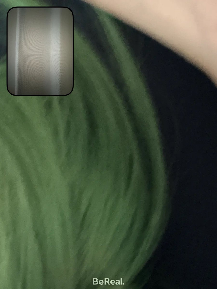 ouxx_q's tweet photo. 雑写真すぎますが、念願のれおさんカラーにしてぶち上がってます。 https://t.co/EaDUJ3JUzb