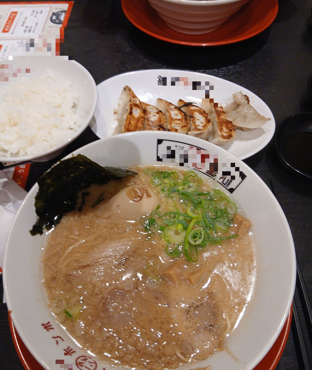 norainu10's tweet photo. ラーメン https://t.co/5FjHYho4NZ