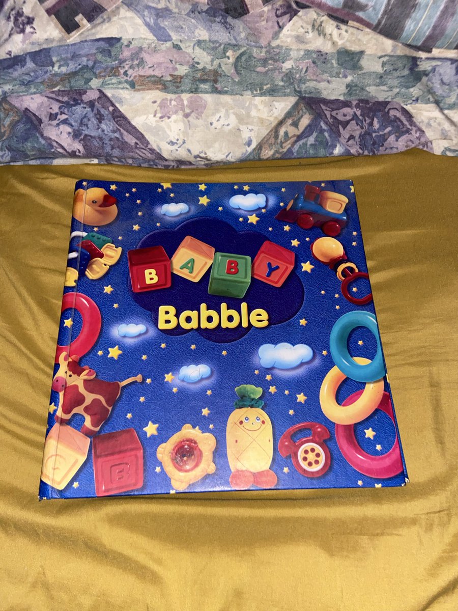 jprssmck's tweet photo. Went to our old house and i found my baby book!!!! 

A 🧵: https://t.co/h7X0X6i0zl