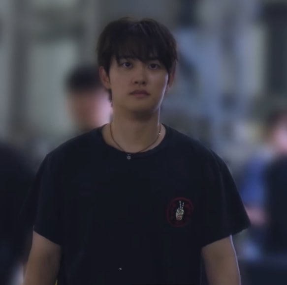 dohjjonku's tweet photo. Jacket off vs jacket on https://t.co/GVGU48fKdb