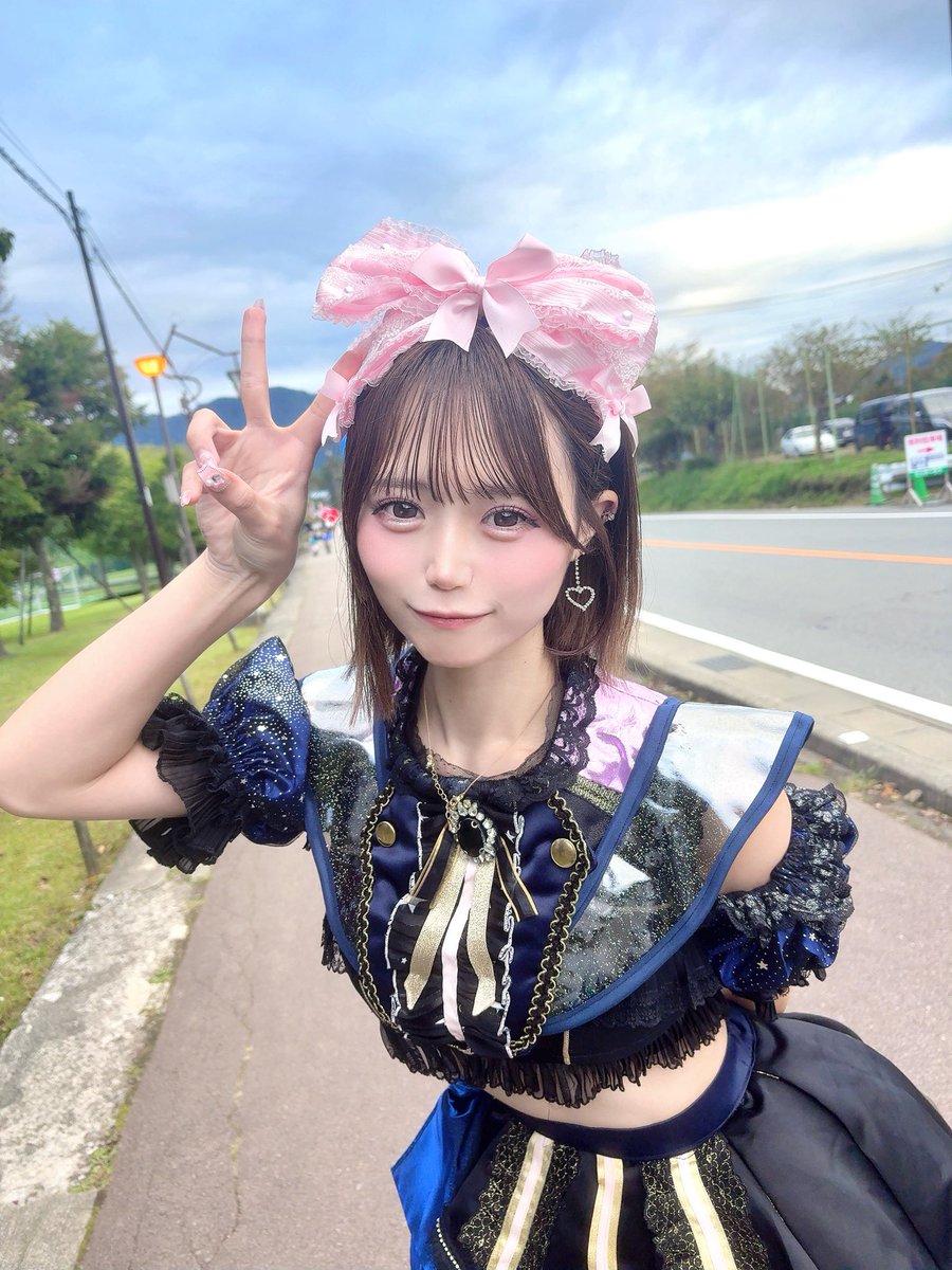 ria_kirafore's tweet photo. #SPARK2026 in YAMANAKAKO

煌めき☆アンフォレント 
　　　　　こーりりあ です🧊🎀

楽しかったー！沢山の方と会えて嬉しかった😭♡
2日間ありがとう！！ https://t.co/OMvU5c6vXE