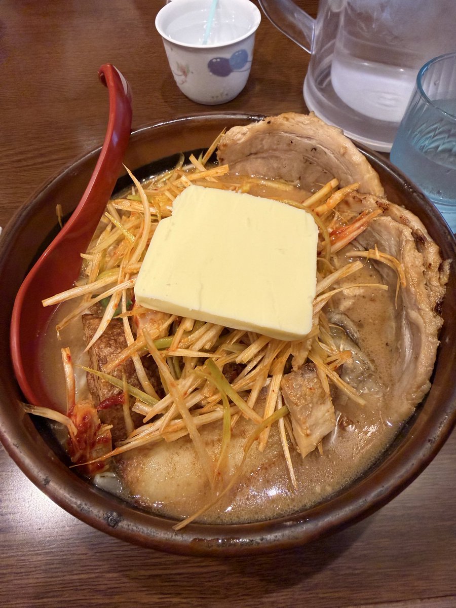 Leaflectxxx's tweet photo. てぶう https://t.co/eCjPPFKMER