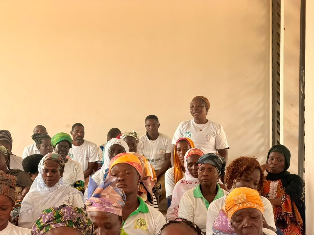 BigALI2000's tweet photo. Le Fonds National de la Finance Inclusive (#FNFI) a formé 150 bénéficiaires à #Djarkpanga sur la gestion des ressources, la maîtrise des dépenses et la planification financière afin d'accompagner les bénéficiaires dans la gestion durable de leurs activités.

#Mô #Togo https://t.co/8URVYDvDIL