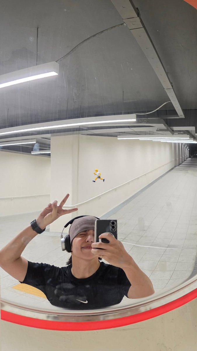 scoupshot's tweet photo. 260922 sound_of_coups story #에스쿱스 https://t.co/CgnlgZ7xRe