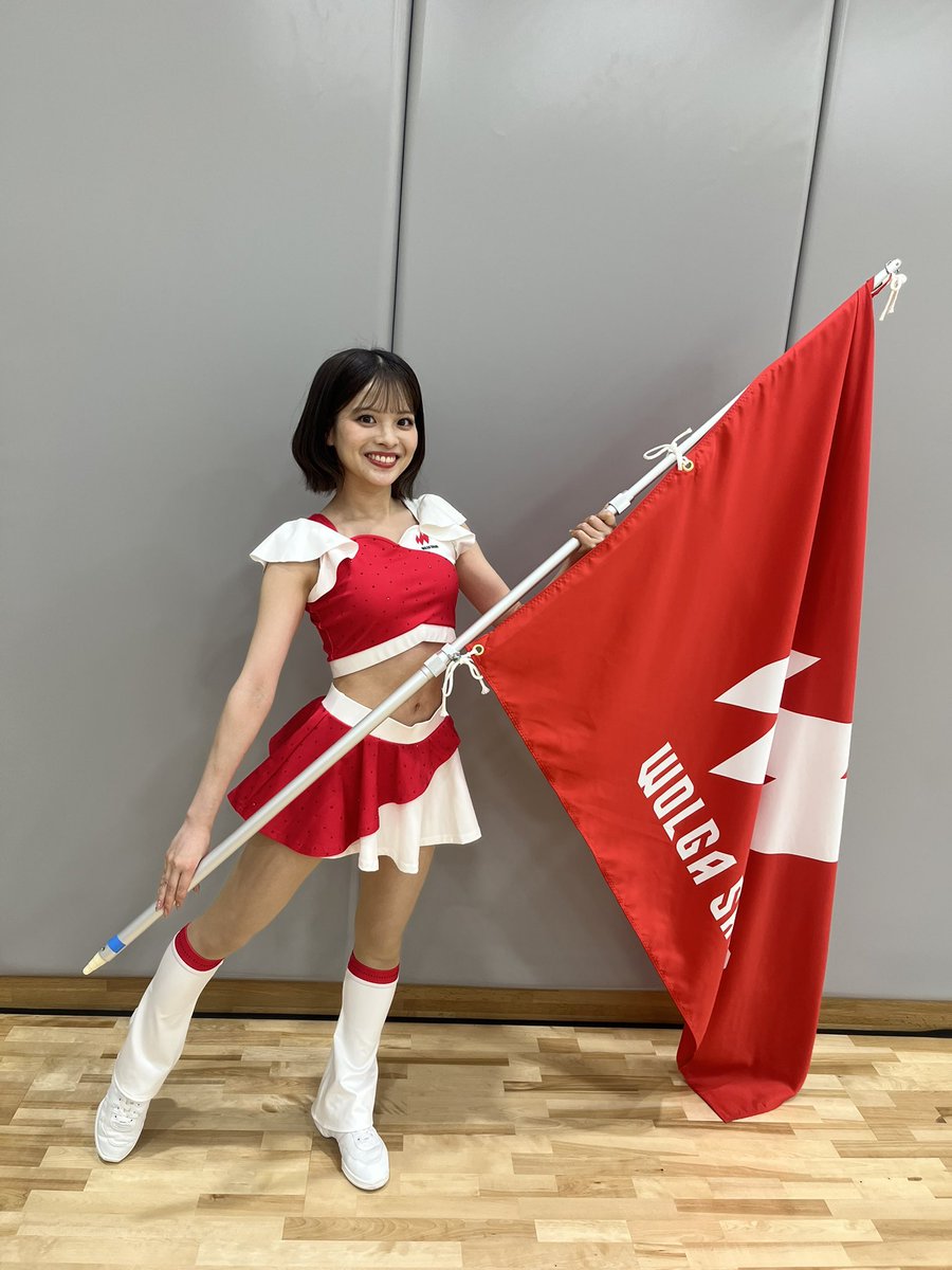 wolga_wolmee's tweet photo. #IROHA です！🐥

本日、#Bリーグ開幕戦　#55CLUBCEREMONY に参加させていただきました✨
素敵なパフォーマーの方々との貴重な経験をありがとうございました！

新たに開幕したBリーグ、https://t.co/PxGbz5j0vwを一緒に盛り上げていきましょう🔥🏀

#ウォルガ湘南
#WOLMEE 
#BLEAGUE開幕 https://t.co/4v8HePameg