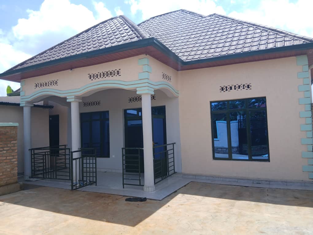4-Bedroom House for Sale in Runda, Kamonyi