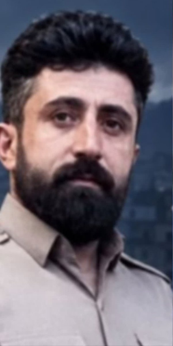 tahlilrah's tweet photo. علی اسلوب، عنصر تروریست موساد که قصد ترور یکی از فرماندهان نظامی را داشت، قبل از هرگونه تحرک در عملیات چند روز گذشته توسط ماموران وزارت اطلاعات به هلاکت رسید.
براندازان زنازاده و زناکار، این حرومزاده به خاطر عموهای شما، بگا رفت.
عکس لاشه اش رو نمیزارم، چون مثل خوک به جهنم رفت!/۱ https://t.co/tBnc6Frtvv