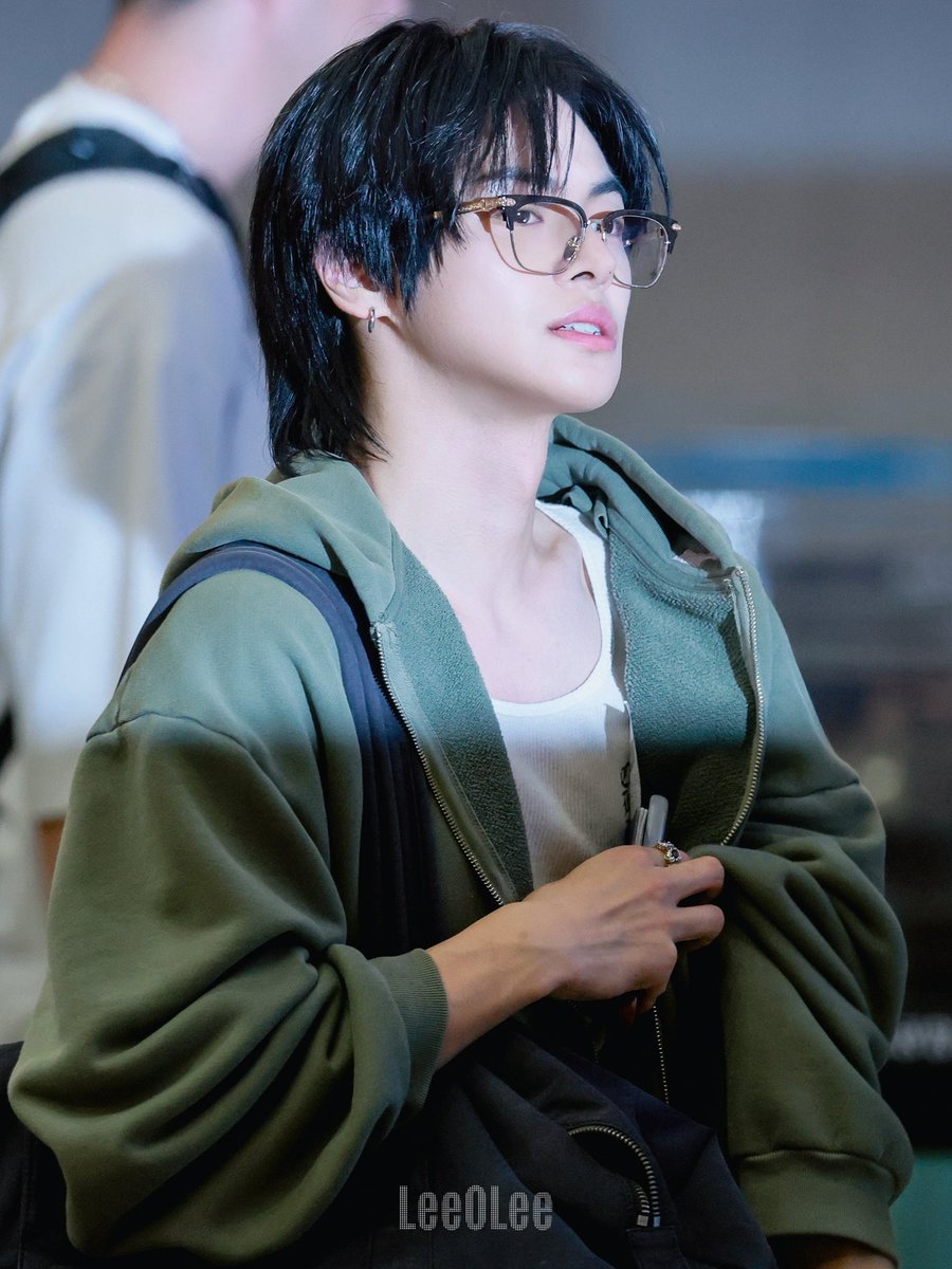 leeOlee5822's tweet photo. 260922 GMP

#리오 #이리오 #LEO 
#알파드라이브원 #ALPHADRIVEONE #ALD1 https://t.co/kuoST0SVtw