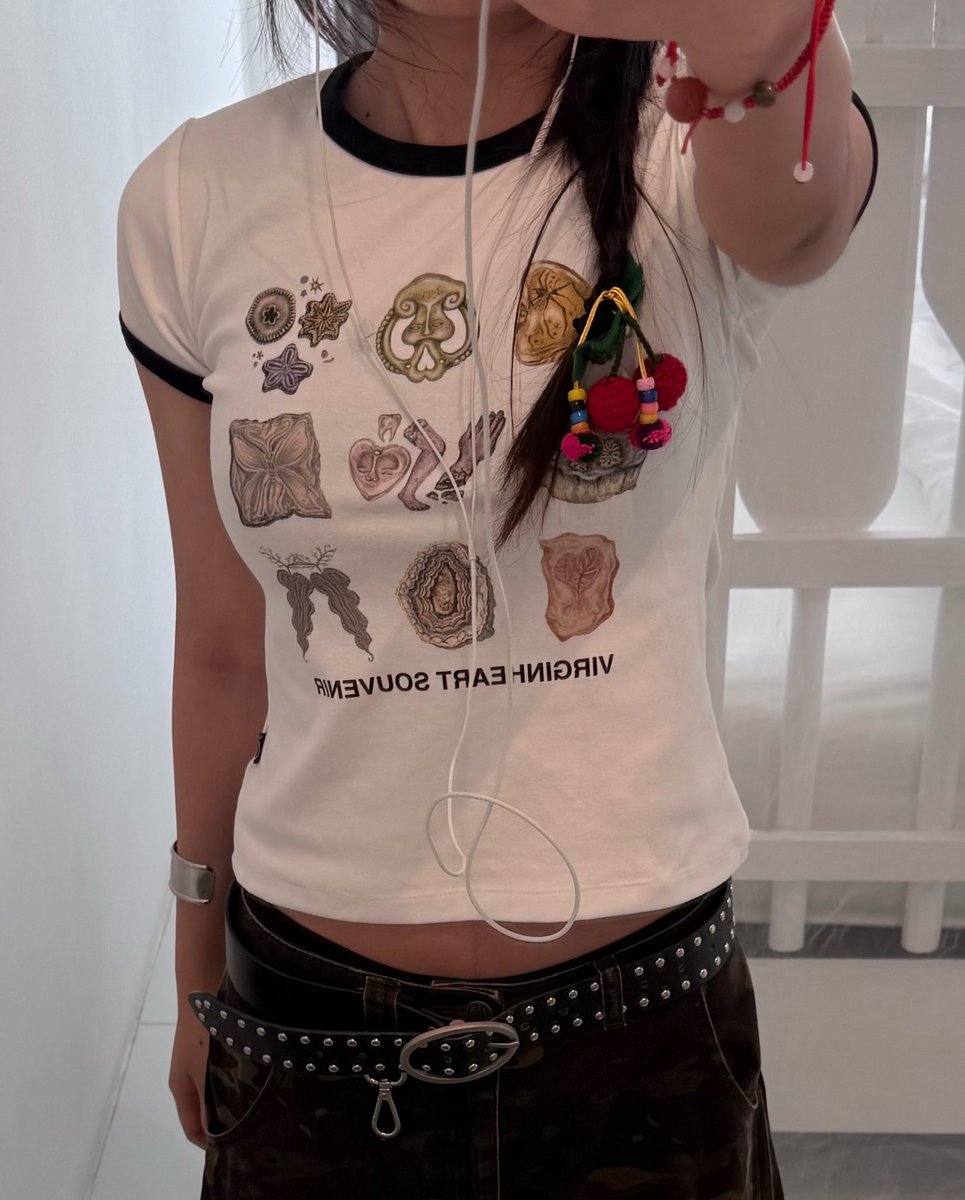 itsmecallD's tweet photo. Vgh baby tee 
onesize 30-40 ยาว 20
200รส. https://t.co/g6gOOdDCwz