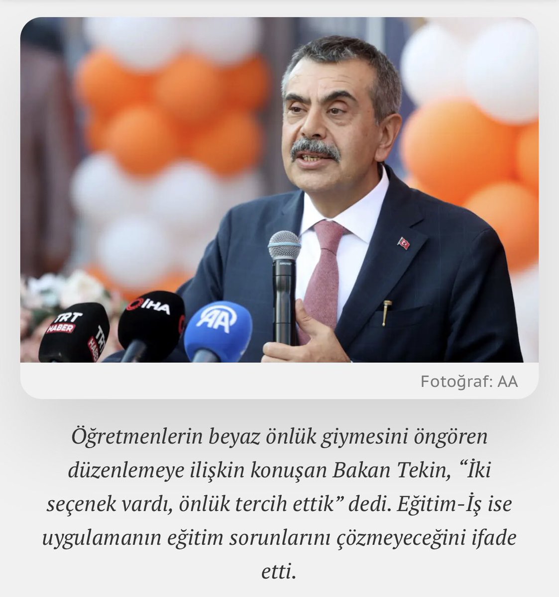 _Bosbakan1071's tweet photo. Yusuf Tekin öğretmenlerin kılık kıyafeti uğraşa dursun

Öğrenciler okullara #saldırı yapıp insan katlediyor

Beyefendinin istifa edip , hesap vermesi için daha kaç kişinin ölmesi gerekiyor ?

#yusuftekinistifa https://t.co/wBS3zVeu4v