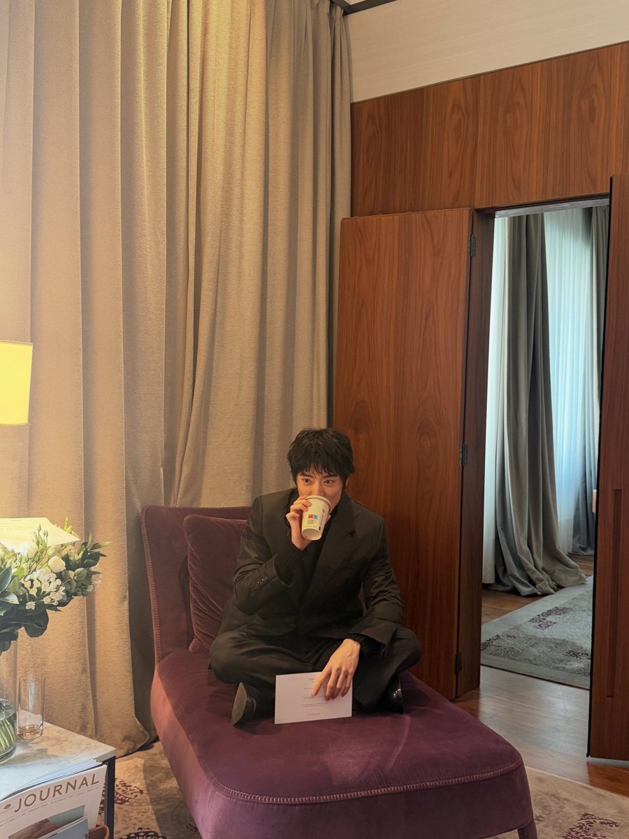 jaehyunpetals's tweet photo. _jeongjaehyun Instagram post update 

getting ready
#Prada #PradaSS27 @Prada 

https://t.co/BELcEVybtR

#PradaSS27 #PradaSS27 #PradaSS27xJaehyun @Prada https://t.co/23I8YcWzMy