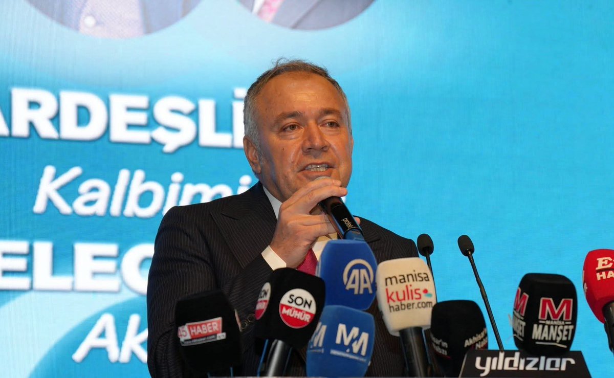 ucuncusayfa06's tweet photo. MHP Manisa İl Başkanı Nurullah Savaş'tan açıklama
 https://t.co/PTtezsvroU

@mhpmanisail 
@nurullahsvs https://t.co/3Hh8x9ww15