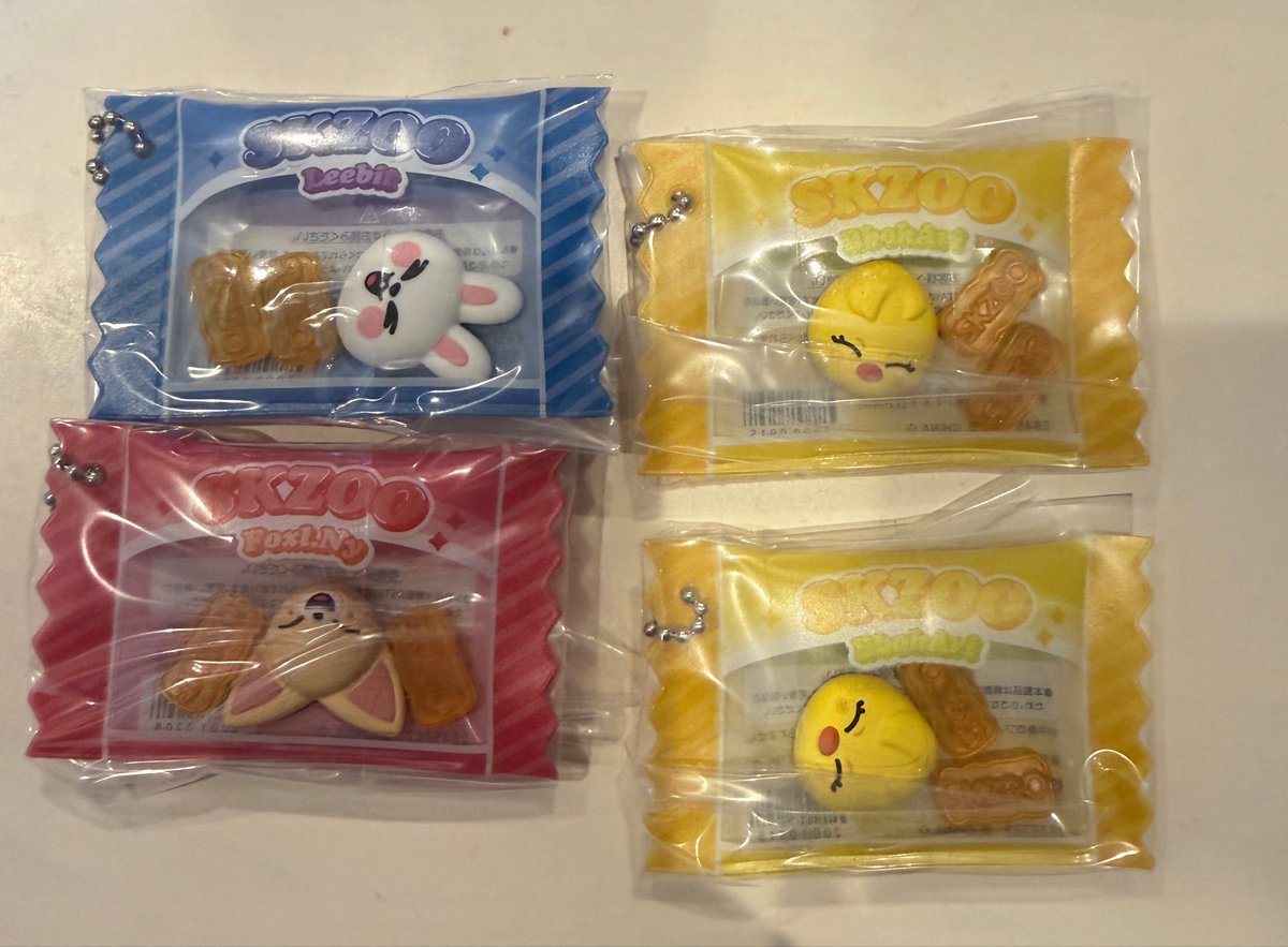 m_hyun320's tweet photo. Stray Kids Straykids スキズ SKZOO 
シャカっとチャーム&amp;グミ 交換

譲　🐰1、🐥×2 、🦊1
求　🥟、🐖🐇

🐰は🥟と🐖🐇セットでの交換可
お気軽にお声掛けください🙇‍♀️ https://t.co/P8T98aXLFp