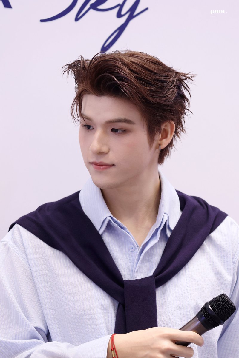 realpnm's tweet photo. ทุกคนมาดูความหล่อของสกาย เกือบเดรส 😭😭😭😭😭😭😭😭

SKY WITH BOOTS CLUB

#BootsxSky
#Bootsthailand
#skywongravee https://t.co/22Jg0uKyOR