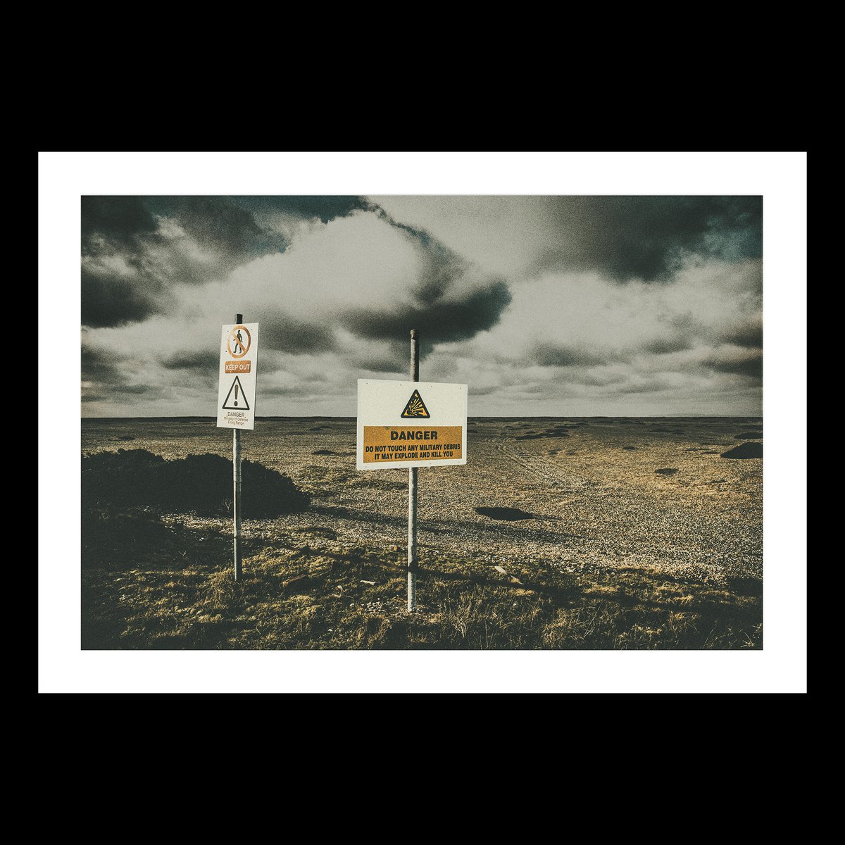 timsinclair999's tweet photo. 'Danger Sign, Dungeness, Southern England.’ … Soundtrack: ‘Danger! High Voltage!' by Electric Six  … #sun #sea #piracy #street #canon #5Dmk2 #dungeness #martinparrcankissmyfatarse … https://t.co/1LJx31enBC