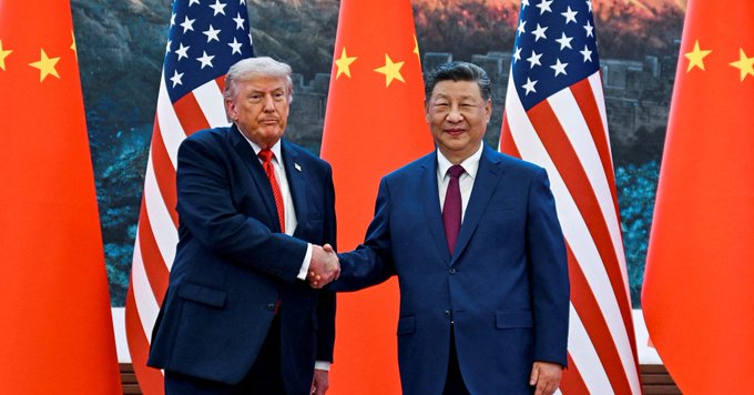 RadarAgoraNews's tweet photo. 🔋 Economia: Startup americana de baterias que abandonou Kentucky pela China inaugura fábrica enquanto Trump e Xi se encontram.

Sinal de aproximação? 👇

#Baterias #China #Trump #Xi https://t.co/GXNf1zTSmb