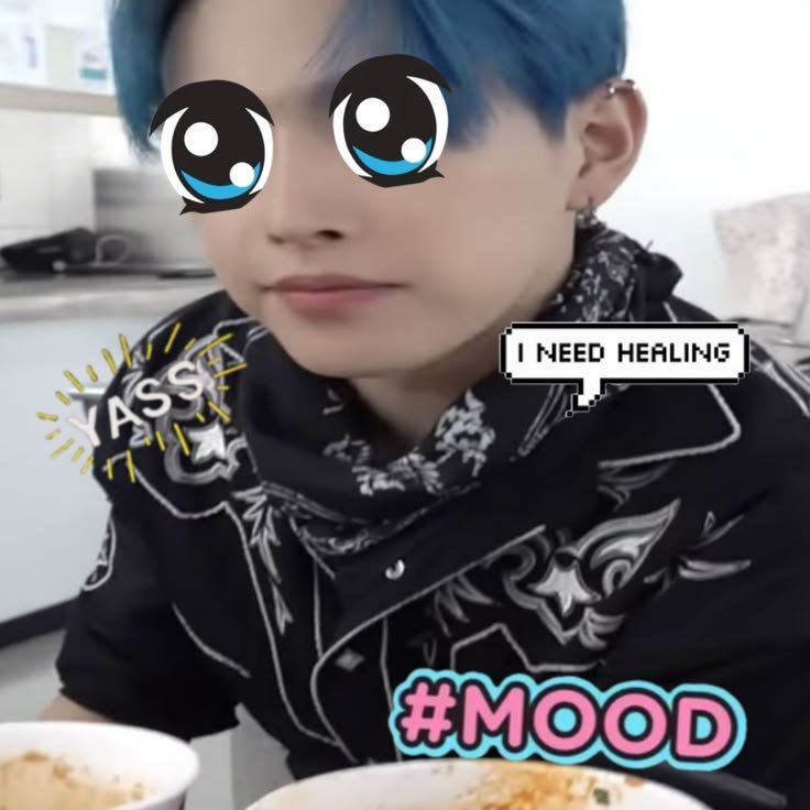 Urlover_Cess's tweet photo. @sanshineforyeo Omg I'm saur happy u used my freebie stickers teehee https://t.co/ypDk5m1O5z