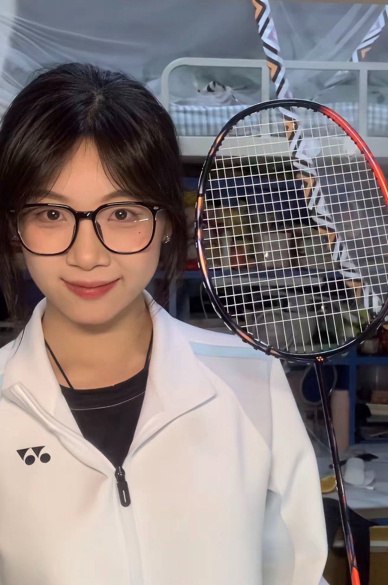 yang2019066's tweet photo. 🏸🏸🏸 #运动 #女大 https://t.co/rlmsUEJY4U