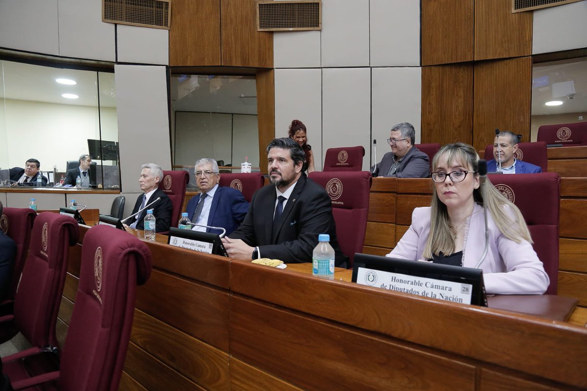 IPSParaguay's tweet photo. 👉🏼 IPS apunta a fortalecer su sostenibilidad con medidas estratégicas en salud, jubilaciones y medicamentos.
🔗 Leer más: https://t.co/9MlqzD2ZZT https://t.co/lo2wkn0T33