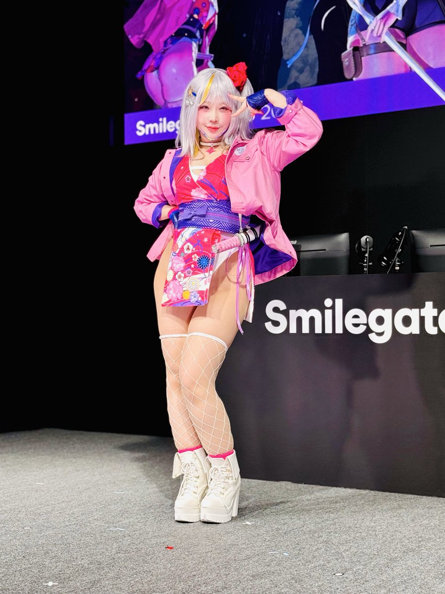 TiriToro's tweet photo. 可愛くてセクシーなギャル忍者です
ショーステージと近くでの撮影です
イツカ:みぃこさん(@mmm_mii_ )
2026/9/20
#TGS2026 #MIRESI https://t.co/nrbcbIFA9v