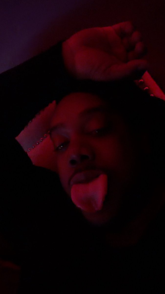 MeechieHuncho's tweet photo. I need my titties sucked ๐คค nd my FACE FUCKEDDD ๐
๐ฆ Quick while your girl at work ๐๐คซ #DmvFreaks #NovaFreaks #BmoreFreaks #PGFreaks https://t.co/BM9nUPCTgM