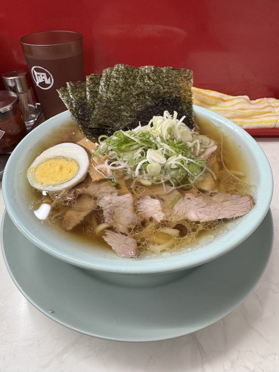 ken0806's tweet photo. 新宿 ナギチャンラーメン🍜 https://t.co/vFPw2oZ5oD