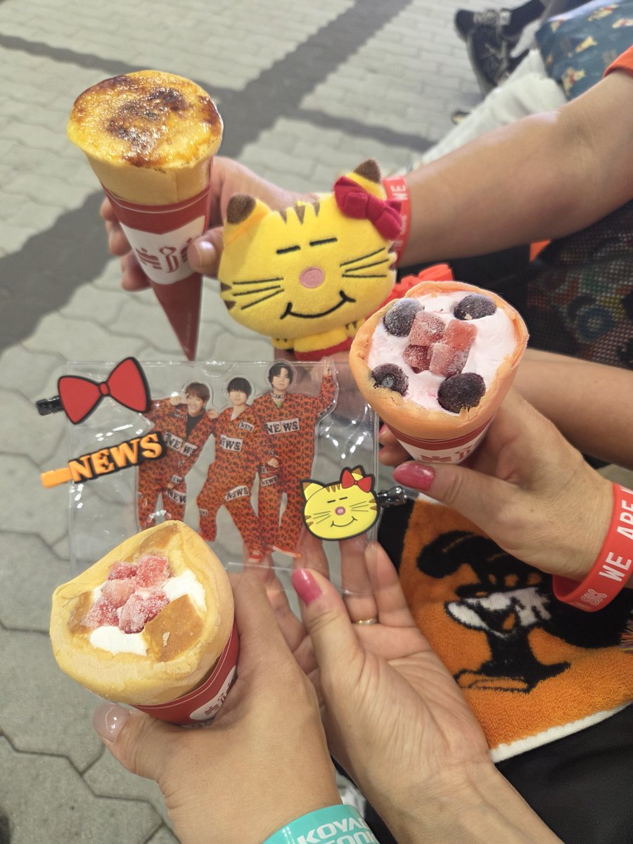 Yuk_mass's tweet photo. ライブの時と同じくらいチームNEWSの声がスゴくて✨
気兼ねなく声出しができて
いつも以上にキラッキラのNEWSが眩しくてめちゃめちゃ元気もらえた✨

最後の最後にお友達にも会えた💛💛💛
最高ーーに楽しかった🧡🧡🧡
😆😆😆
一緒してくれたお友達も楽しい時間をありがとう💛💚💜
#コヤソニ2026
#NEWS https://t.co/miE3tV04YB