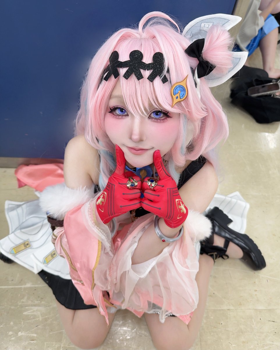 miuu_219's tweet photo. ダーニャでした!!撮影や交流ありがとうございました🩷
 #アコスタ池袋 https://t.co/ncNx8nuZYX