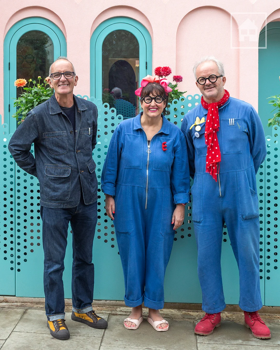 granddesigns on X: "Two eccentric, conjoined houses with arches ...