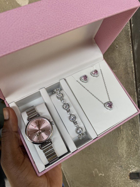 Teemah433's tweet photo. Custom Stainless Jewelry sets available

480 cedis

Kindly Rt and Dm to place an order
Call/Whatsapp: 0543556720 https://t.co/2SXaVJH1Zu