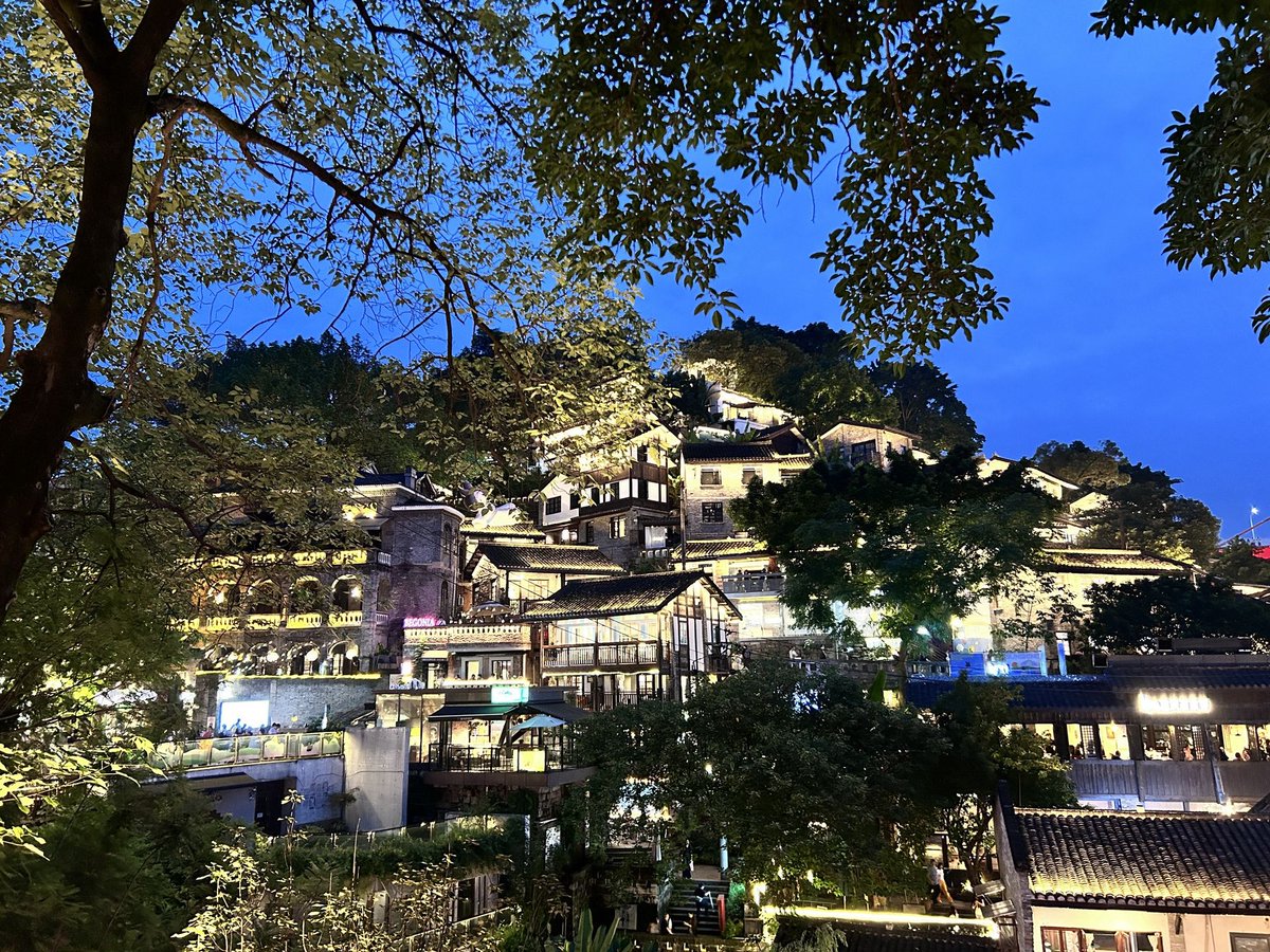 Serena8765's tweet photo. The navigation says, "Please ascend in a spiral ahead. Welcome to the 8D magical universe! 🗺️" https://t.co/LTf9mc5M0B