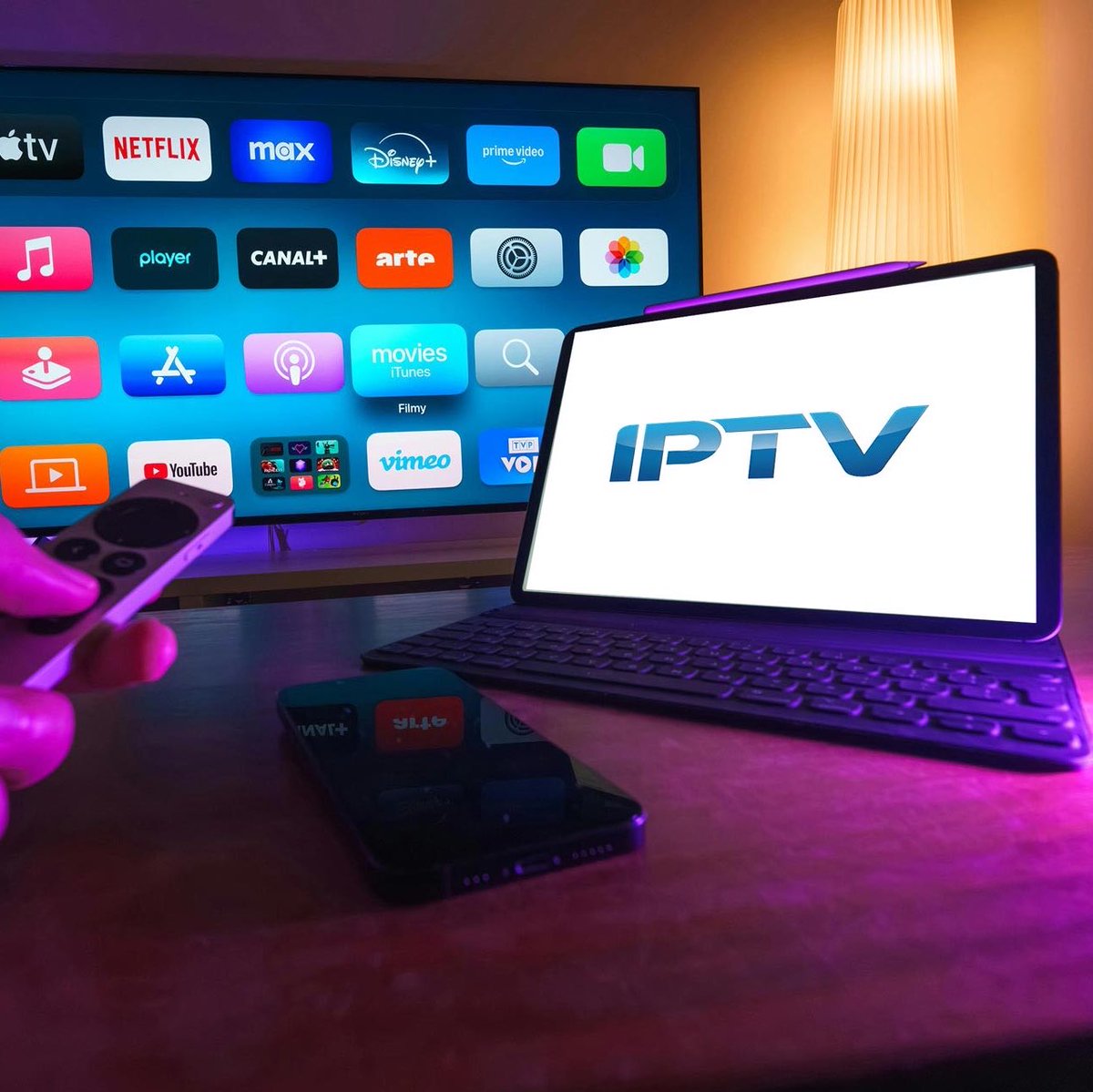 Kulturlesite_'s tweet photo. 🚨📺 AMENDE RECORD POUR DES IPTV

Un couple ayant vendu plus de 8000 ABONNEMENTS IPTV ILLÉGAUX a été condamné à verser PLUS DE 300K€ de dommages et intérêts à Canal+ !!

Ils ont également été condamnés à 30 et 24 mois de prison, dont 8 et 6 mois ferme. https://t.co/0Qnc3DkipB