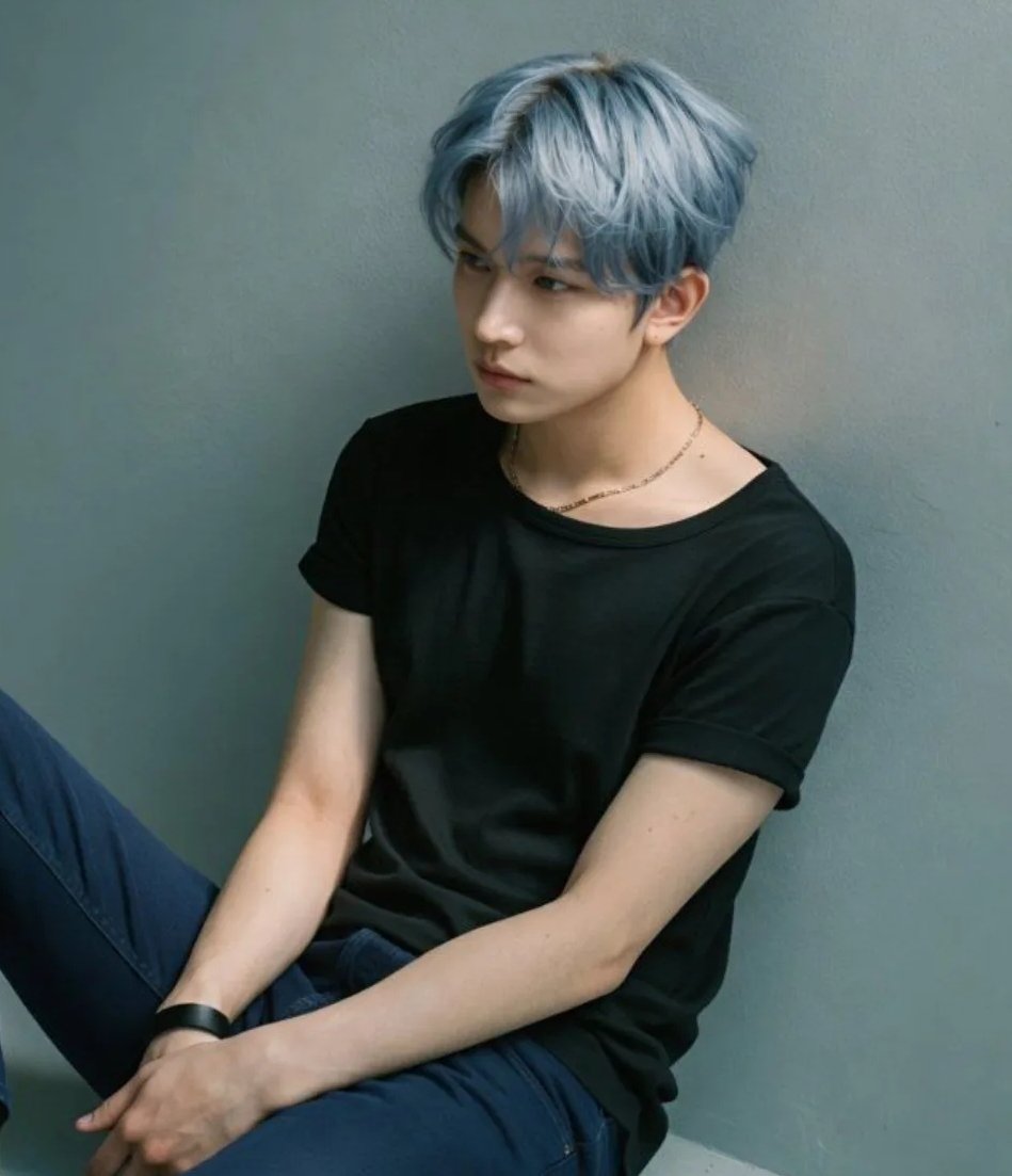 blingbiasy's tweet photo. aku bisa jelasin..... https://t.co/bOWPdJEVDf