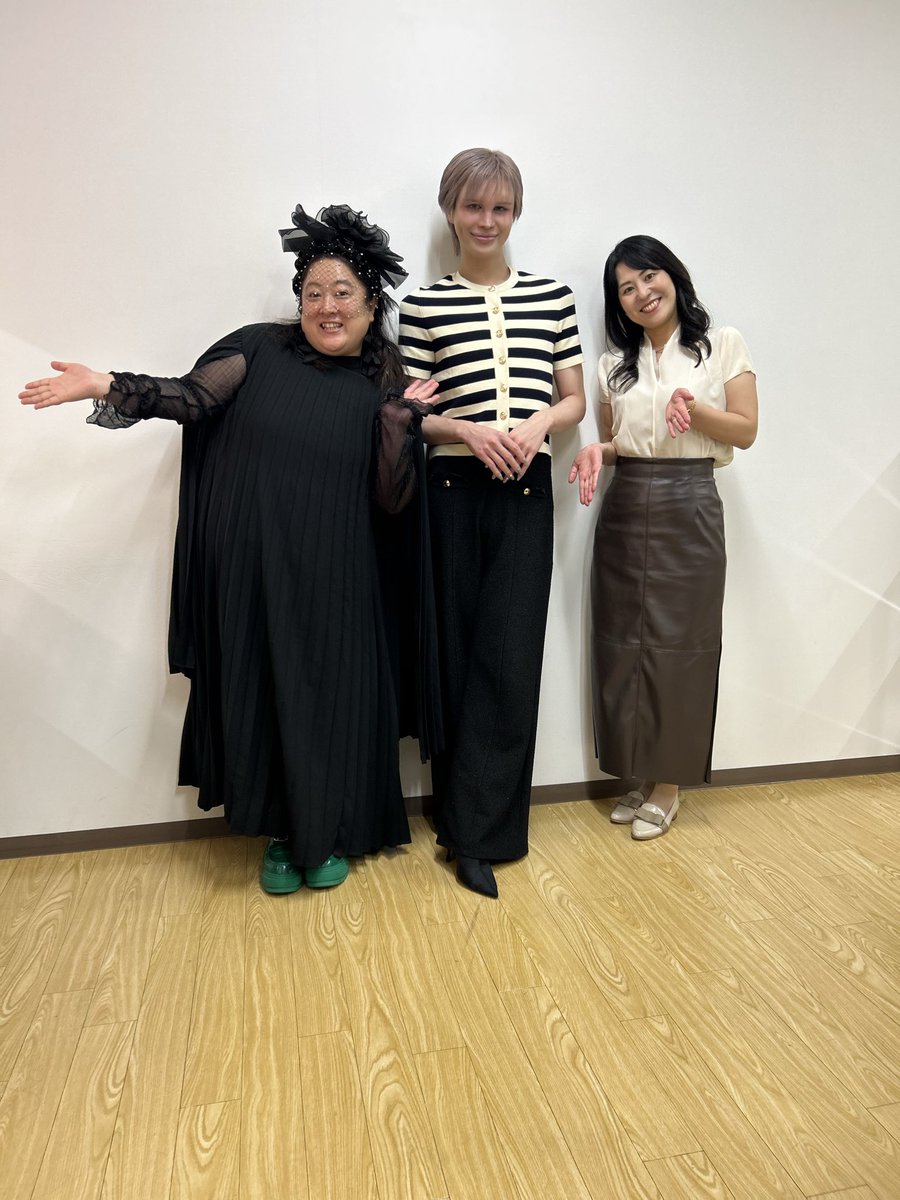 jun_matsu_ana's tweet photo. #Biople FES OSAKA 2026、2日目🎤
イヴルルド遙華 さん& MattRose さん、
そして#滝沢秀一さん&SOL JAPAN田中さんのステージMCを担当しました。
「自分を整える」ことも、
「食や資源を大切にする」ことも、
毎日の小さな選択から。
今日の暮らしを少し見つめ直す、
そんな一日でした☺️ https://t.co/xMjK9JyKq7