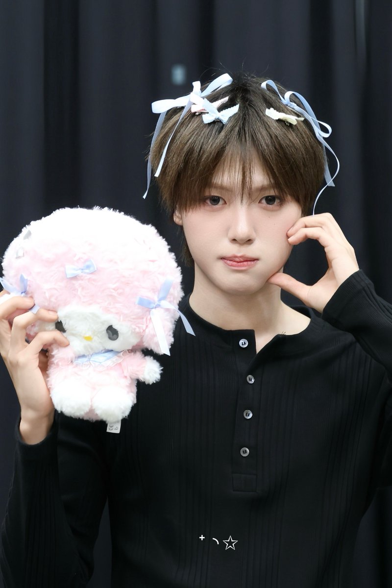 o926ks's tweet photo. 260920 양쭌이 🎀
#idntt #김성준 https://t.co/DInNbLIrnT