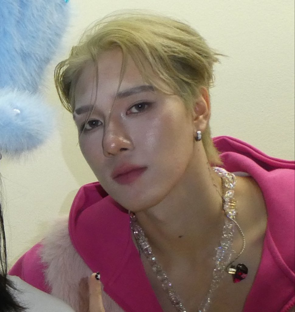 peachynanimeow's tweet photo. หนูนิผมบลอนด์บาร์บี้ จะเป็น NO.1 ในใจผมตลอดไป 😭 https://t.co/1CN29owqbq