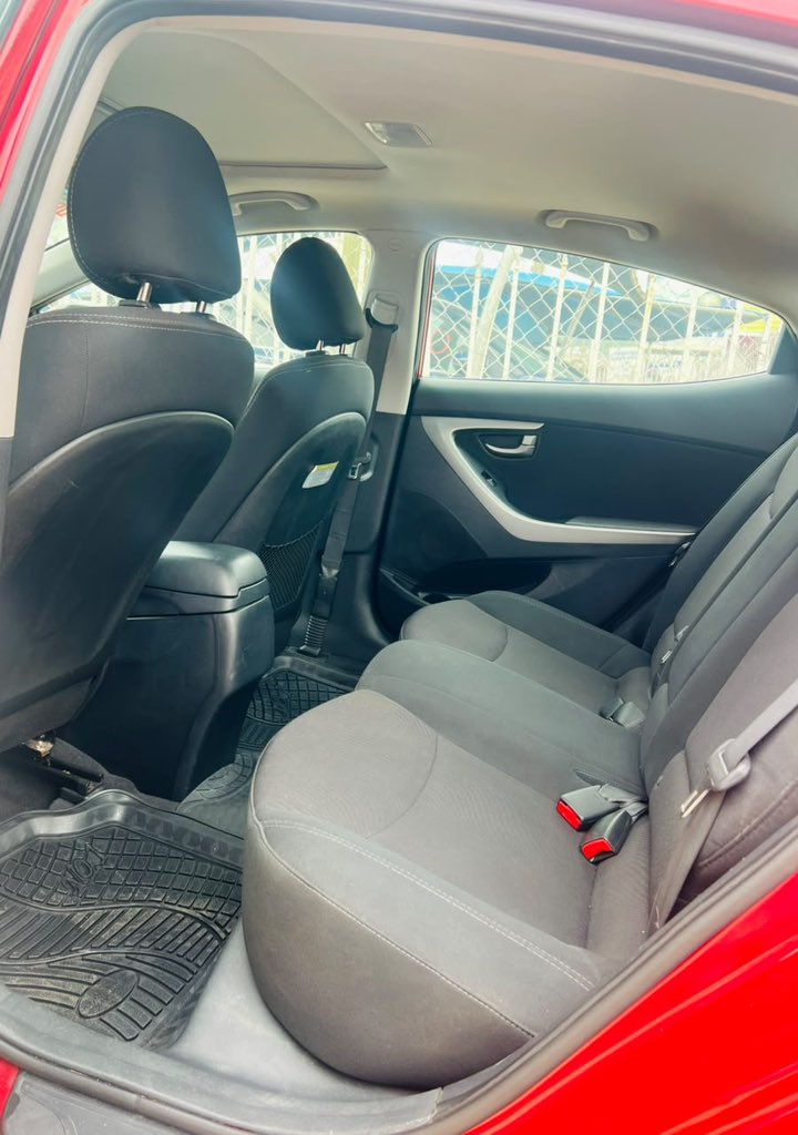 MrrCyril_Autos1's tweet photo. 2016 Hyundai Elantra 
Freshly cleared 
Sunroof 
Push start 
Accident free 

Ghc129,000 
WhatsApp 0591191318 https://t.co/3hzMZujtRj