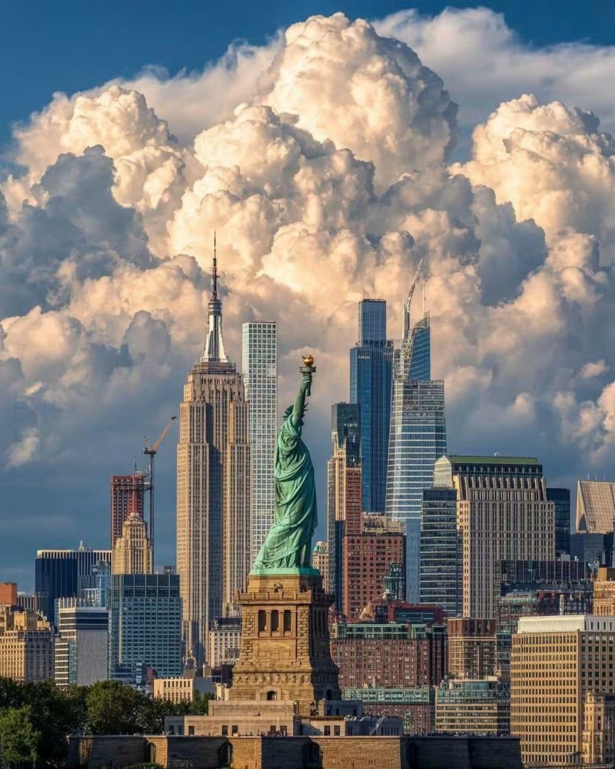 ScopeWorldX's tweet photo. New York City, Manhattan 🇺🇸 https://t.co/dw7lL9utBl