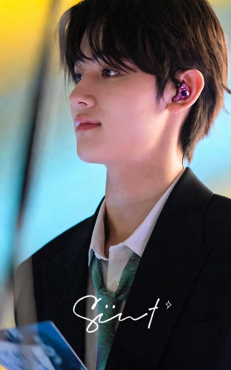 eomghello's tweet photo. eom seonghyeon so handsome like a prince🥹💖 https://t.co/YMBOIBL9yu