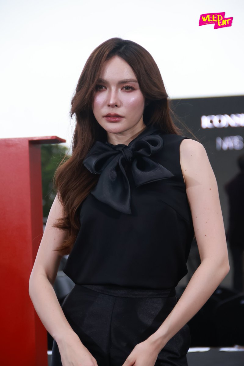 WEED_ENT's tweet photo. " ชาล็อต ออสติน " ร่วมงาน "ELLE FASHION WEEK 2026 PRESS CONFERENCE" ✨

CHARLOTTE X EFW2026

#EFW26PressConXCharlotte
#CharlotteAustin #ชาล็อตออสติน
#ELLEFashionWeek2026 #EFW26ATICONSIAM https://t.co/kmSxVf7bZS