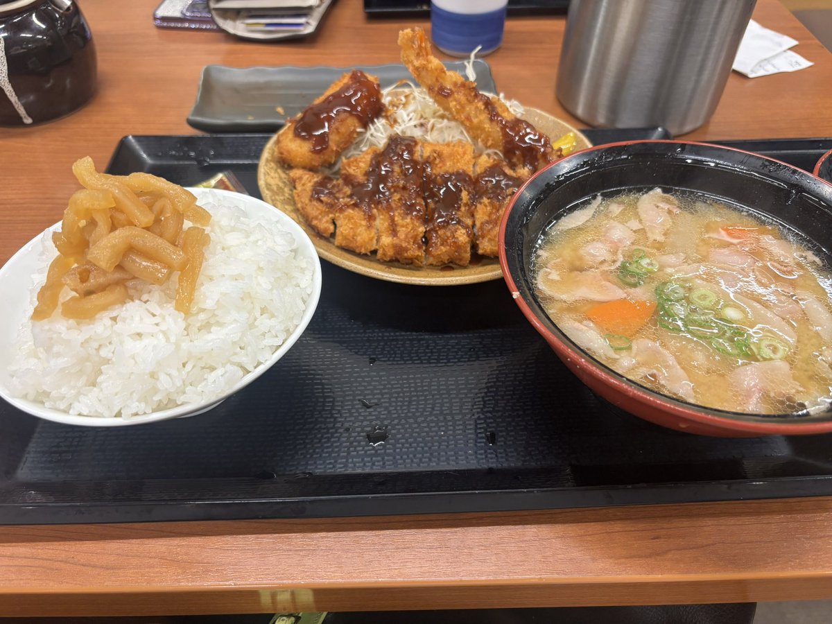 attomalk2357's tweet photo. 大阪から帰宅！
お疲れ様でした😊 https://t.co/DywQ4JcFO6
