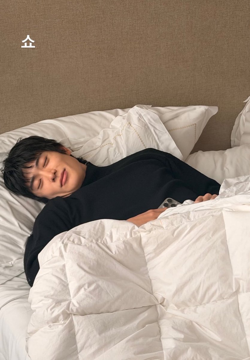 jaeyuno_j's tweet photo. แจฮยอนตลกอ่ะ 555555555 https://t.co/K7NMytUq3n