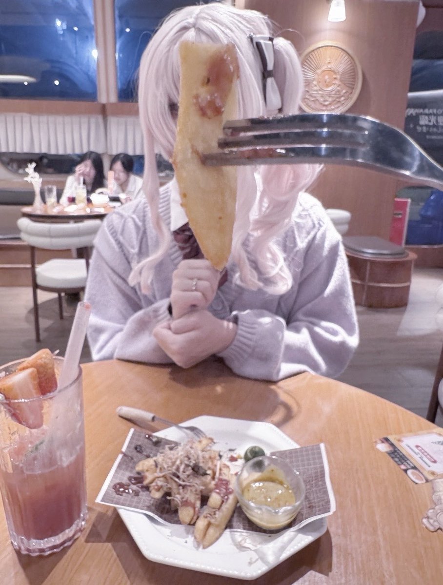 Shinonomeme13's tweet photo. 🍟
#prsk_cos https://t.co/d3AC96mpOZ