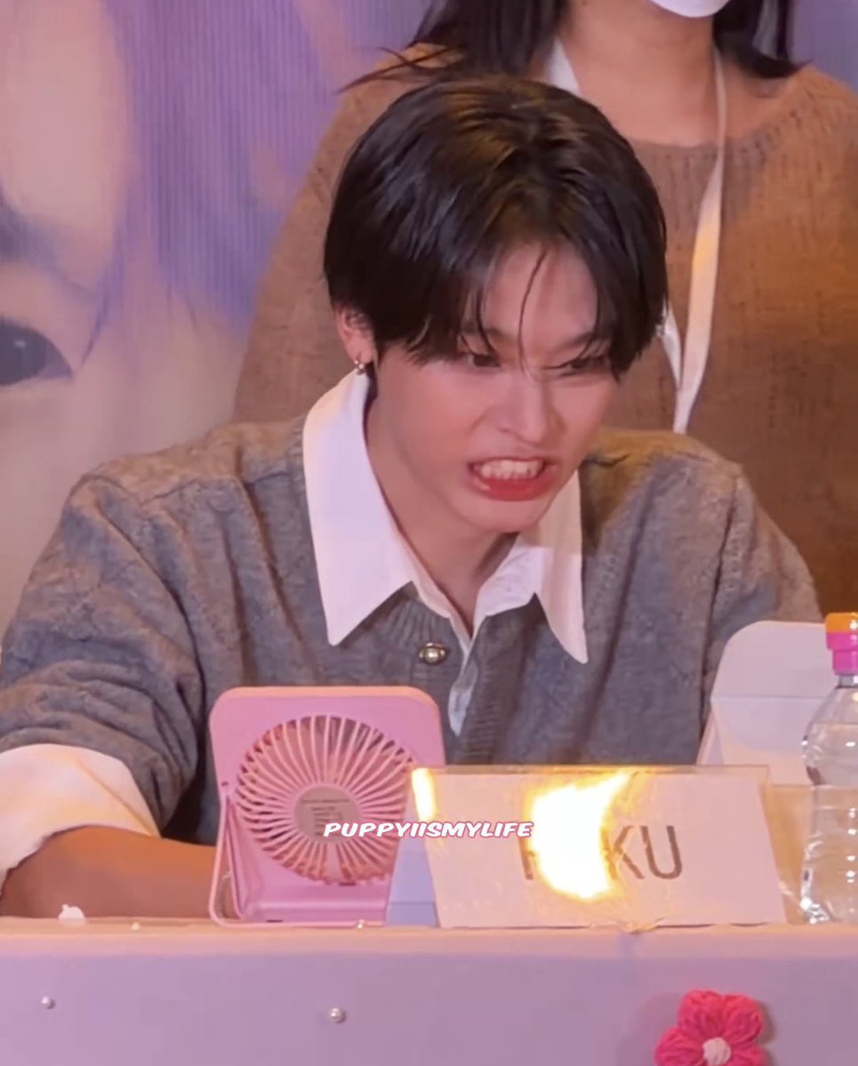 kuya_0628's tweet photo. 이빨 체크하는 거 진심 졸귀임 ㅋㅋㅋㅋㅋㅋㅋㅋㅋㅋㅋㅋㅋㅋ https://t.co/8LFtodIkTg